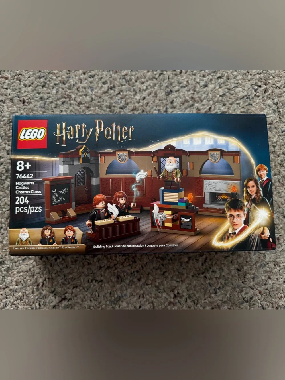 NEW LEGO Harry Potter Hogwarts Castle: Charms Chess